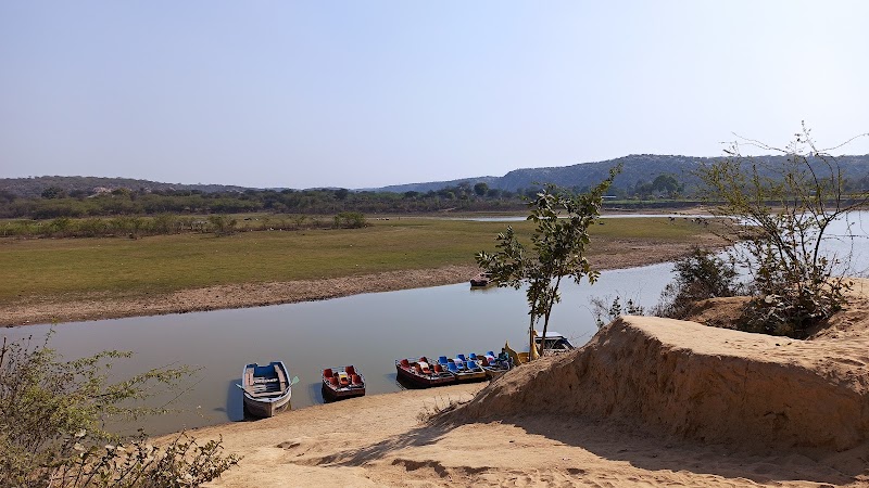 Damdama Lake - Damdama Lake, Haryana 122102