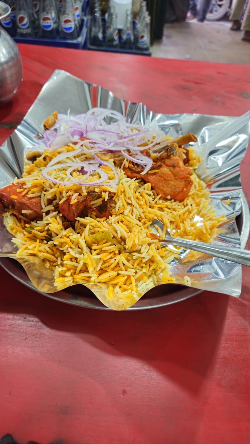 Shahi Chiken Biryani Corner (Halal) - Shahi Chiken Biryani Corner (Halal), Block H, DLF Phase 1, Sector 26, Gurugram, Haryana 122002, India