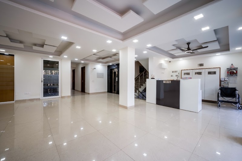 The Palms inn - The Palms inn 1043, Main Gate, opp. Power House, Islampur Village, Sector 38, Gurugram, Haryana 122018, India