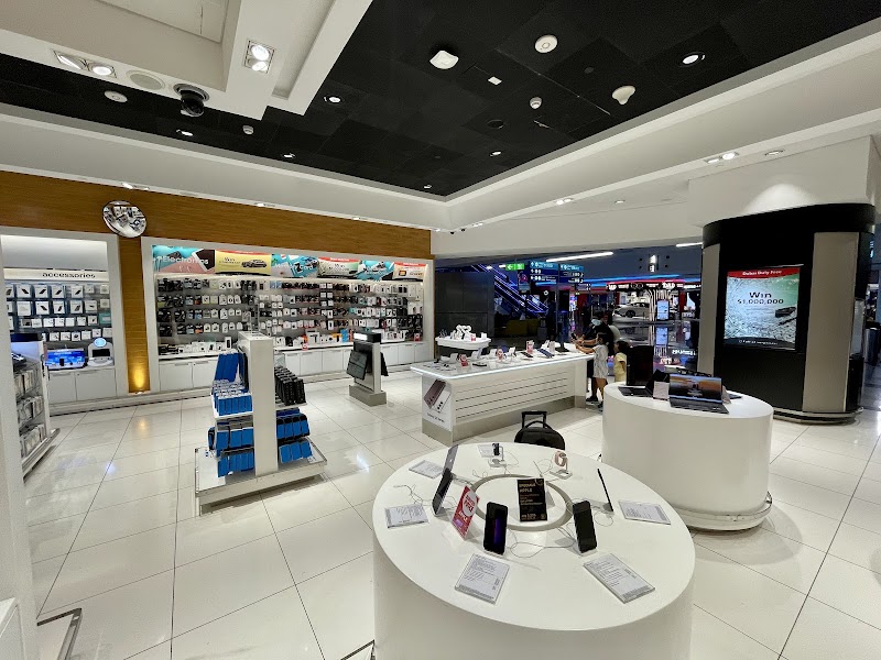 Dubai Duty Free Terminal 3 - Dubai Duty Free Terminal 3 69X6+HM3 Dubai International - Airport Rd - Dubai Int'l Airport - Dubai - United Arab Emirates