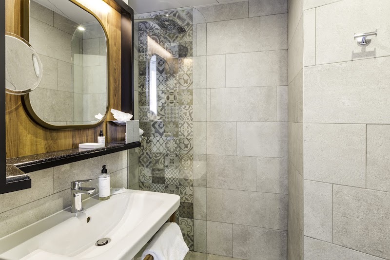 Best Western Plus La Demeure - Best Western Plus La Demeure 51 Bd Saint-Marcel, 75013 Paris, France