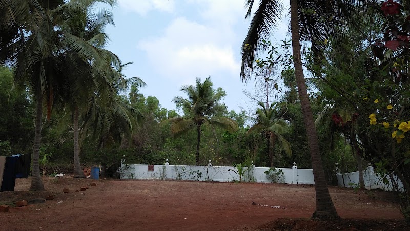 SATPURUSH GUEST HOUSE - SATPURUSH GUEST HOUSE, near PARA VERLA CANCA CORPORATIVE BANK, PARRA ARADI, Mapusa, Parra, Goa 403510, India