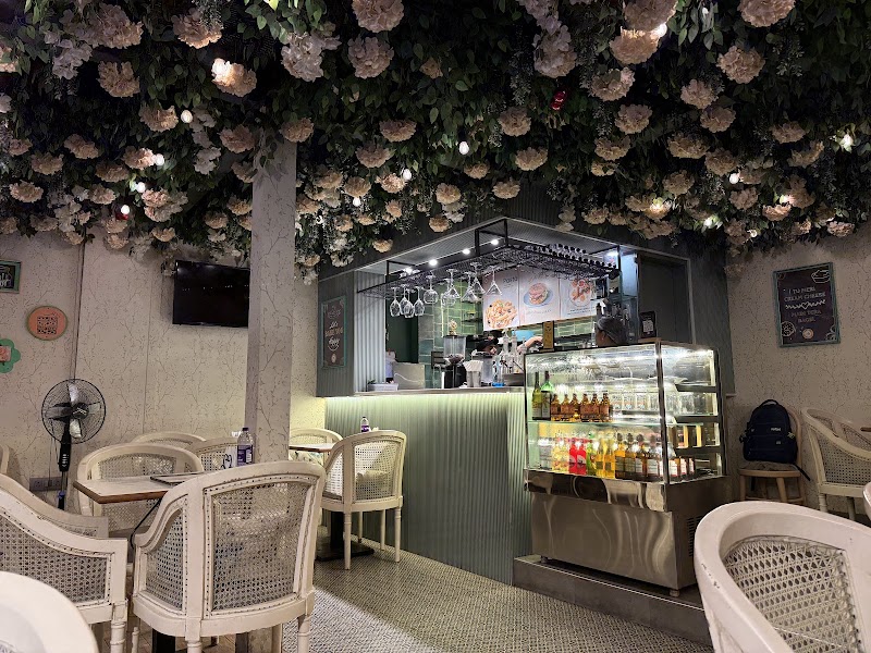 SAMVENE The Bagel Cafe (Bagel, Pizza, Pasta, Coffee, Smoothies) - SAMVENE The Bagel Cafe (Bagel, Pizza, Pasta, Coffee, Smoothies) Mith Chowky, Off Link Road, Malad, Orlem, Malad West, Mumbai, Maharashtra 400064, India