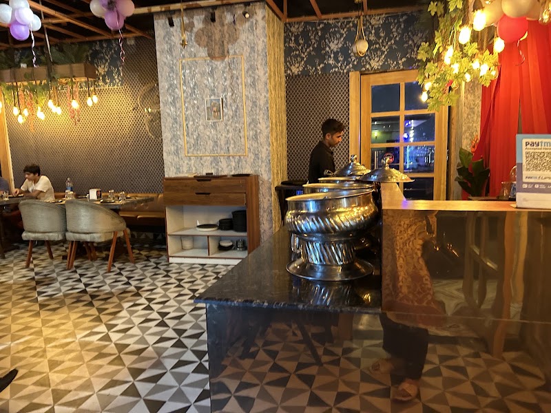 Sardari Lounge - Sardari Lounge Taj Hwy, Gaur City 1, Sector 4, Greater Noida, Ghaziabad, Uttar Pradesh 201318, India