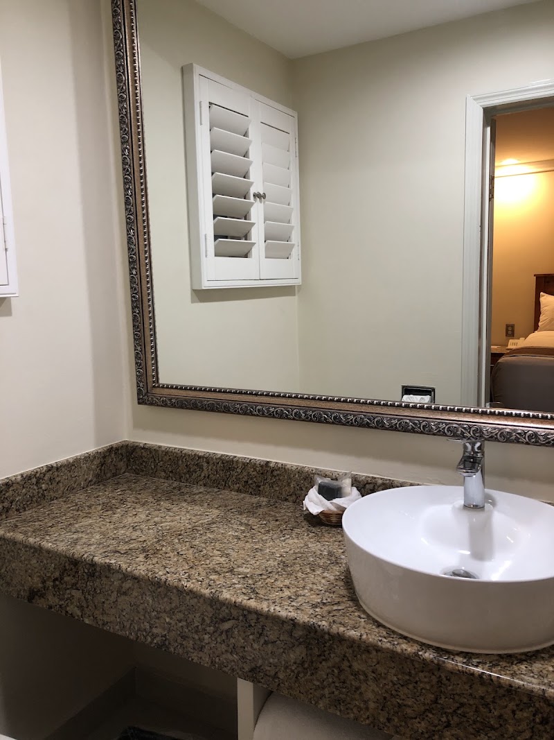 Hotel Caesars - Hotel Caesars, Av. Revolución 1079, Zona Centro, 22350 Tijuana, B.C., Mexico