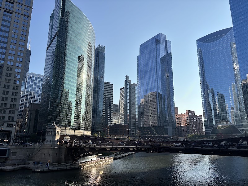 THE MART - THE MART, 222 W Merchandise Mart Plaza, Chicago, IL 60654, USA