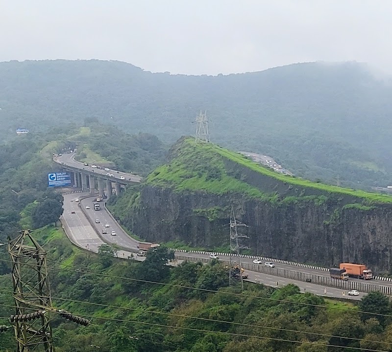 Khandala Ghat View Point - Khandala Ghat View Point NH 48, Tiger Valley, Khandala, Lonavala, Maharashtra 410301, India