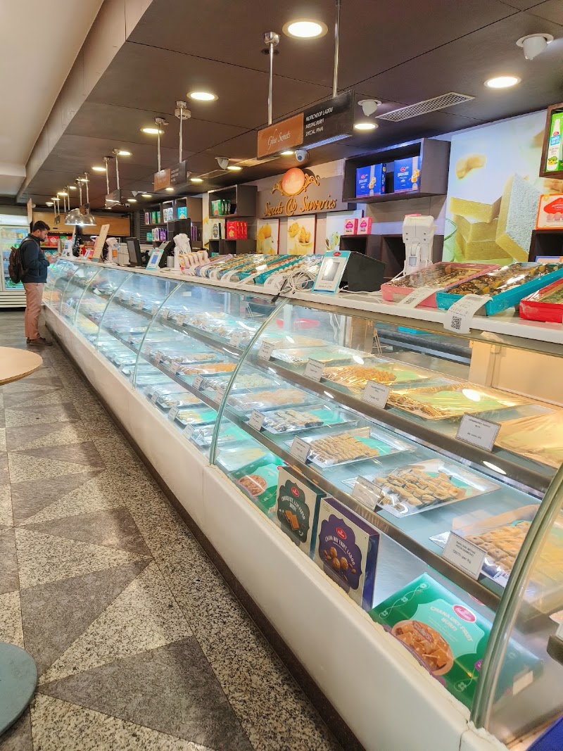 Haldiram's - Akshardham - Haldiram's - Akshardham, Shop No UG/09, Ground Floor, Parsvnath Mall, near Akshardham metro station, Pandav Nagar, New Delhi, Delhi, 110092, India