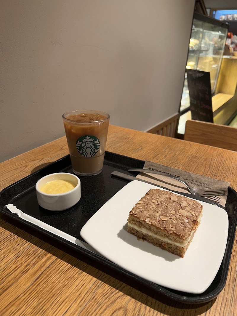 Starbucks - Starbucks Old No 42, Gf, Ramanashree Arcade, Kids Kemp, No 18, Mahatma Gandhi Rd, Craig Park Layout, Ashok Nagar, Bengaluru, Karnataka 560001, India