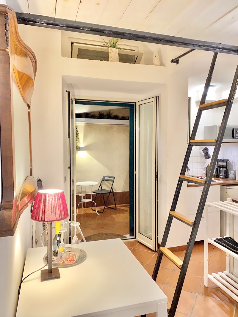 Vacanze Romane Colosseum - Vacanze Romane Colosseum, Via Annia, 66, 00184 Roma RM, Italy
