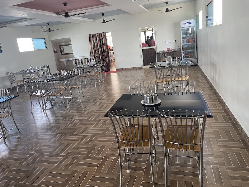 Divine Inn - Divine Inn 2F63+JJ2, Veppathur, Tamil Nadu 612102, India