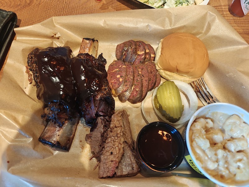 Dickey’s Barbecue Pit - JBR - Dickey’s Barbecue Pit - JBR GM - 14، Rimal 2 - Al Mamsha St - Marsa Dubai - Jumeirah Beach Residence - Dubai - United Arab Emirates