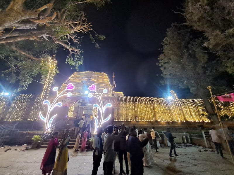 Lepakshi - Lepakshi, RJ35+CJJ, Lepakshi, Andhra Pradesh 515331, India