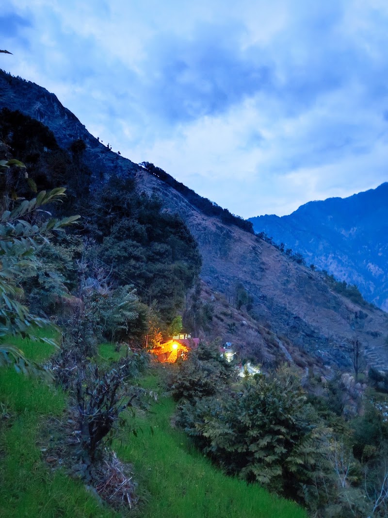 Him Darshan Homestay and resort. - Him Darshan Homestay and resort., Kanyalgaon, Khela, Suwa, Uttarakhand 262545, India