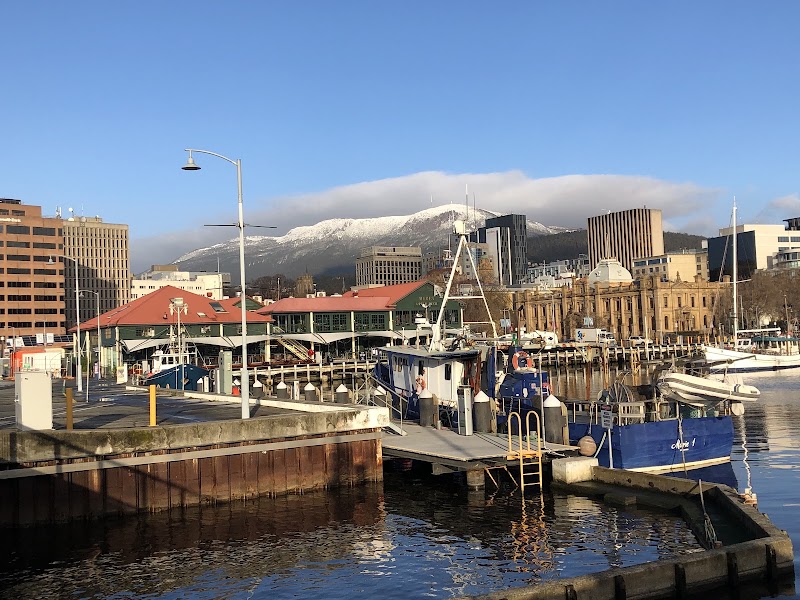 Waterfront Harbour - Waterfront Harbour, Victoria Dock Bridge, Franklin Whrf, Hobart TAS 7000, Australia