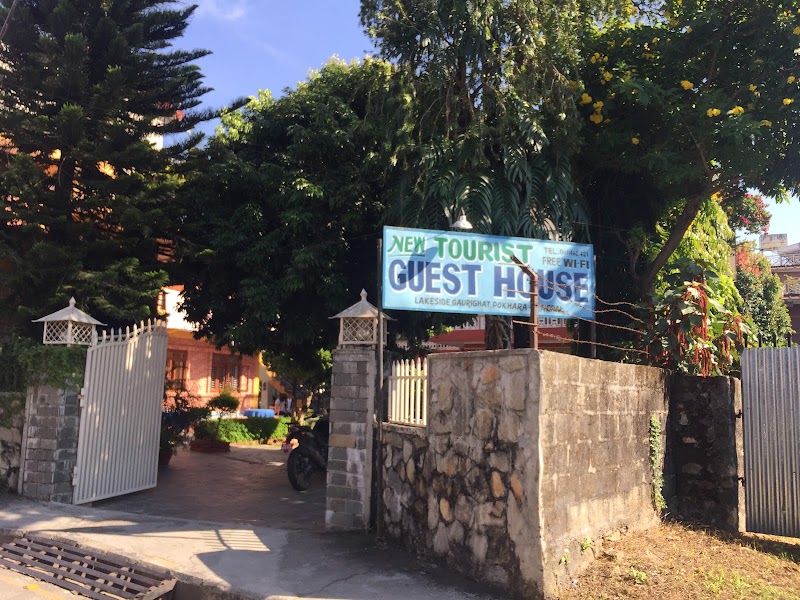 New Tourist Guest House - New Tourist Guest House Lakeside Rd, Pokhara 33700, Nepal