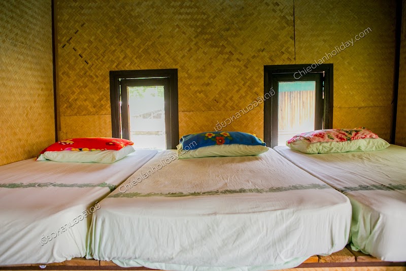 Klong Ka lakehouse - Klong Ka lakehouse, XM5V+QR2, Khao Phang, Ban Ta Khun District, Surat Thani 84230, Thailand