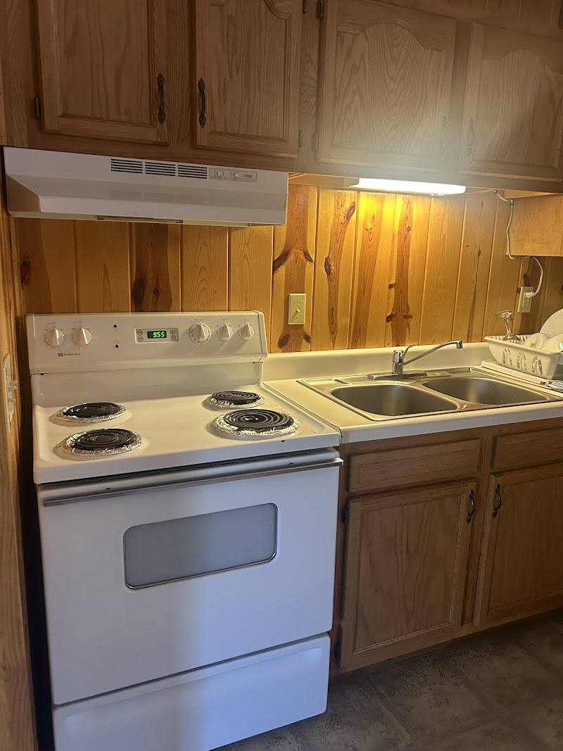 Whispering Pines Resort - Whispering Pines Resort, 237 E White Mountain Blvd, Pinetop, AZ 85935, USA