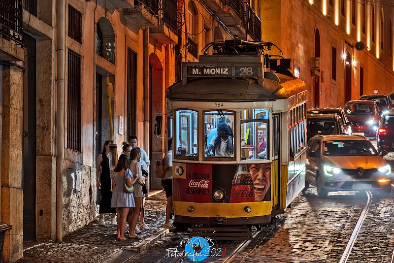 Pink Street - Pink Street, R. Nova do Carvalho 21 23, 1200-291 Lisboa, Portugal