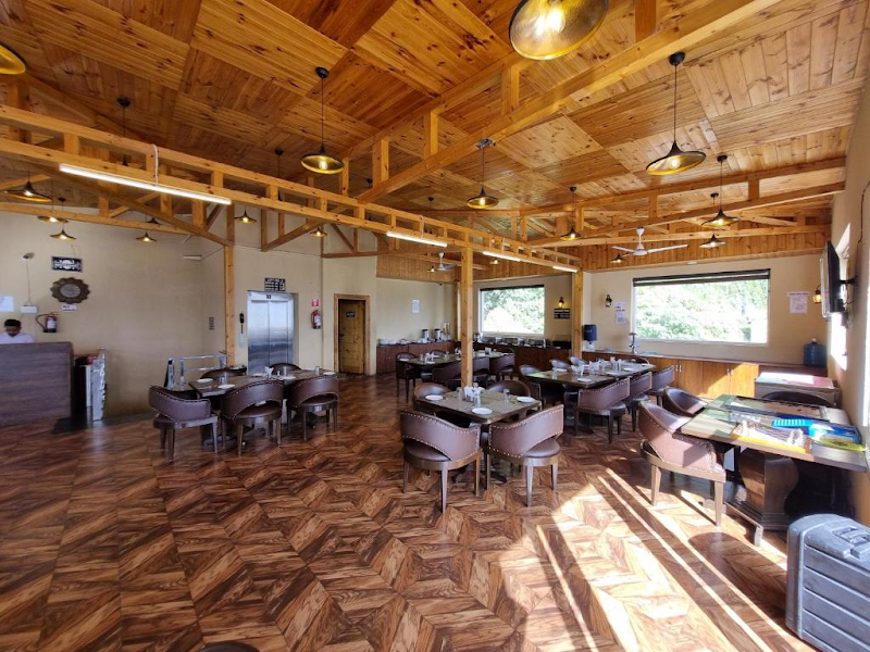 Hotel Forest view by Shashwat Group of Hotels - Hotel Forest view by Shashwat Group of Hotels Library chowk, near Mall Road, Library Road, Mussoorie, Uttarakhand 248179, India