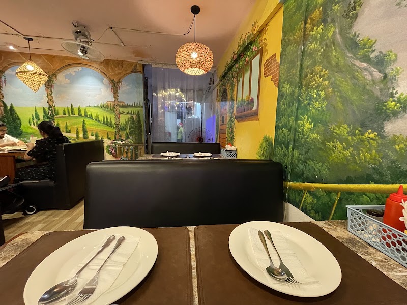 Royal Rajasthan Indian Restaurant Hanoi since 1992
