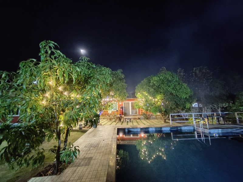 Kastur Farmhouse & Villa