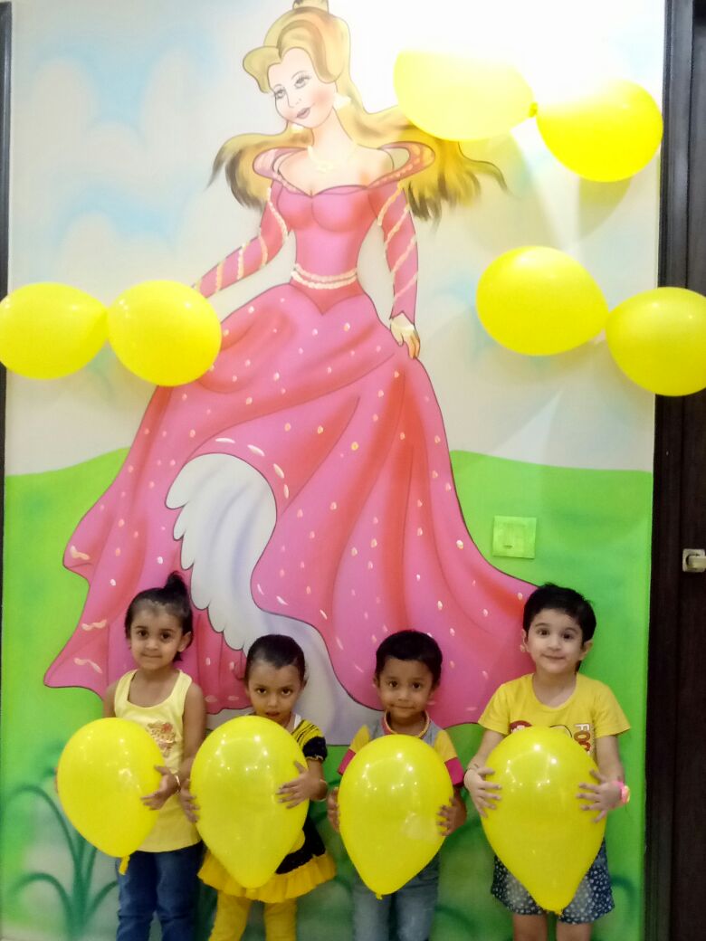 Little Smile Pre School and Day Care - Little Smile Pre School and Day Care, C-1834, near Queens Plaza Market, Sushant Lok, Block C, Sushant Lok Phase I, Sector 43, Gurugram, Haryana 122009, India