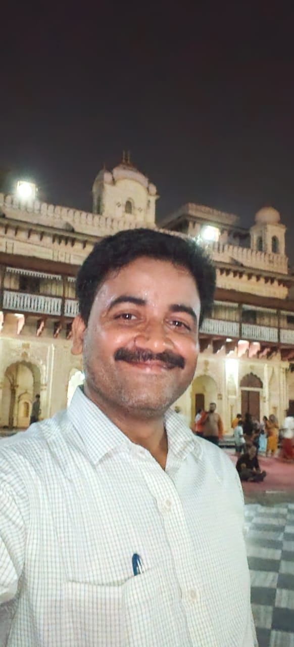 Kanak Bhawan - Kanak Bhawan Q5RX+RWQ, Ram Nagar, Ayodhya, Uttar Pradesh 224123, India