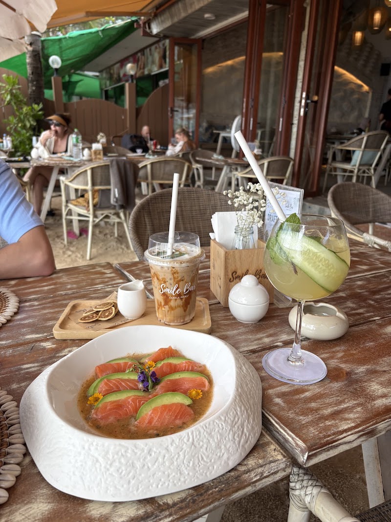 Smile Bar - Smile Bar 97/85 ถนนหน้าหาดกมลา ซอยโรงพักกมลา Tambon Kathu, Amphoe Kathu, Chang Wat Phuket 83150, Thailand