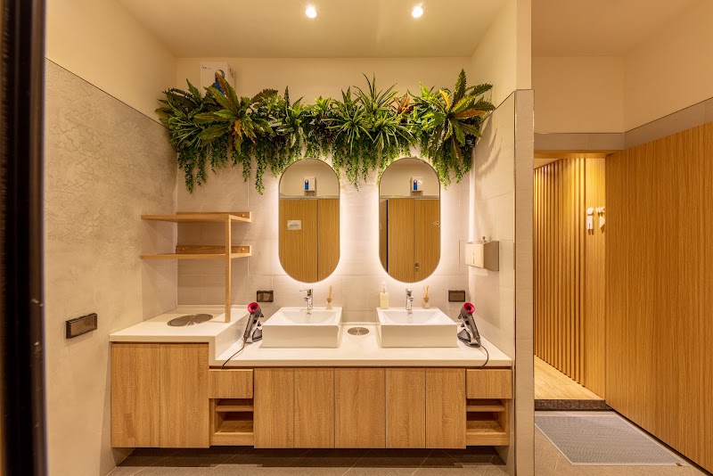 CHO Stay Capsule Hotel - CHO Stay Capsule Hotel 33758, Taiwan, Taoyuan City, Dayuan District, Hangzhan S Rd, 9號號5樓南側