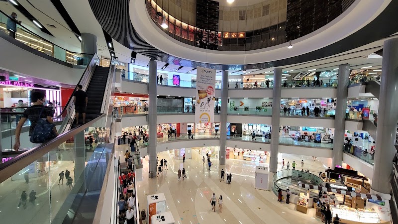 Causeway Point - Causeway Point 1 Woodlands Sq, Singapore 738099
