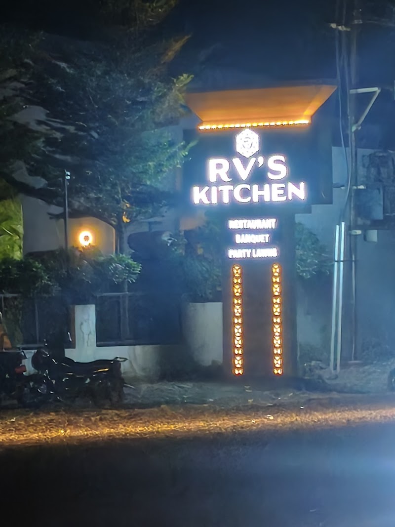 RV's Kitchen - RV's Kitchen, New 150, ft Ring Road, Rajkot, Gujarat 360005, India