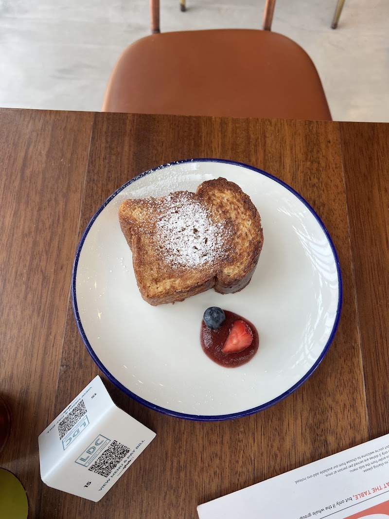 LDC Kitchen+Coffee - One JLT - LDC Kitchen+Coffee - One JLT One JLT f6/89 - Al Thanyah Fifth - Jumeirah Lakes Towers - Dubai - United Arab Emirates