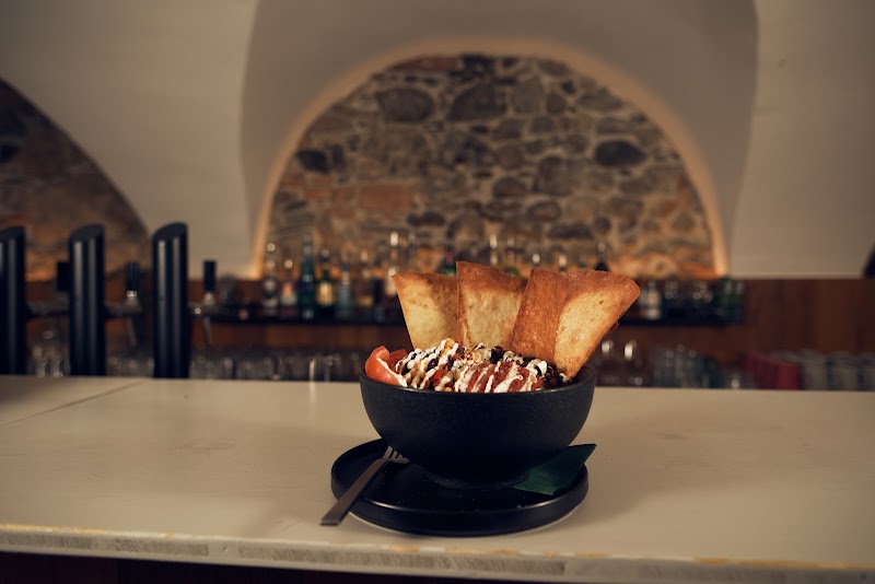 Das Brett - Drinks, Food, Boardgames - Das Brett - Drinks, Food, Boardgames Mariahilfstraße 12, 6020 Innsbruck, Austria