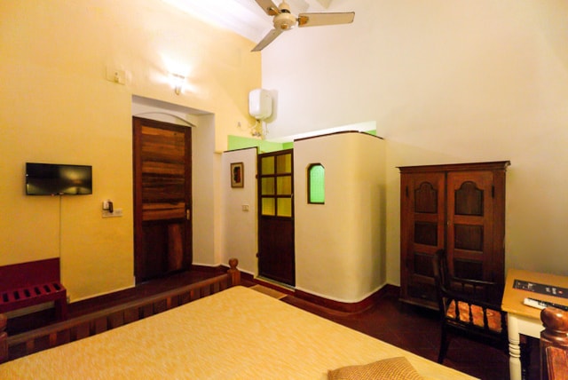 OYO 7855 Hotel De Pondicherry - OYO 7855 Hotel De Pondicherry Plot No. 38, Dumas Street, Beach Rd, White Town, Puducherry, 605001, India