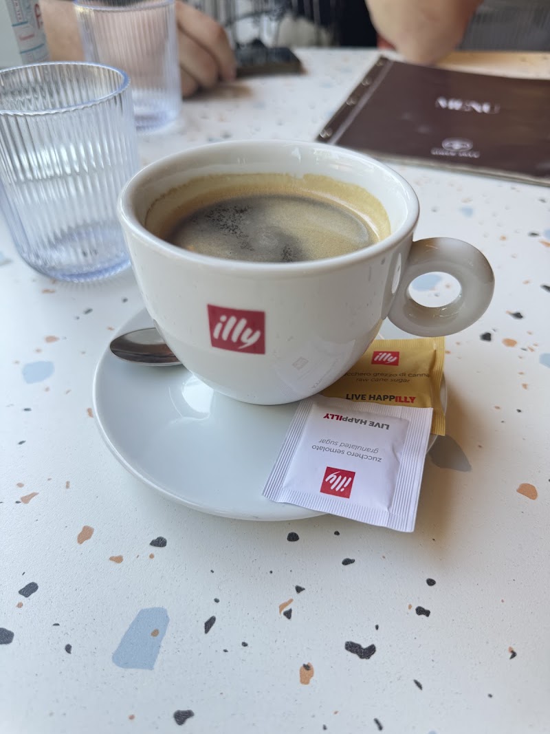 Coffeestory - Coffeestory 98/9 Nalbandyan poxoc, Yerevan, Armenia