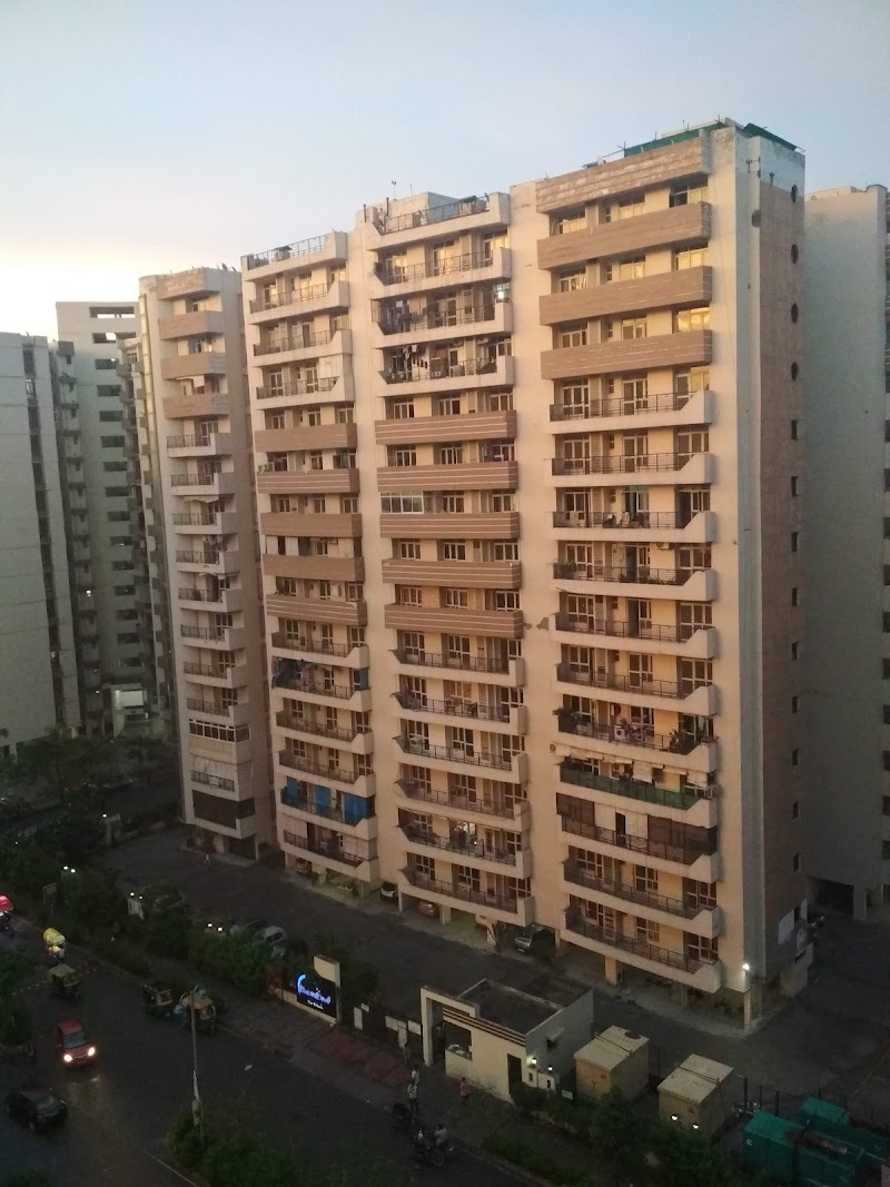 DreamLand The Willow - DreamLand The Willow, Flat no 209, Crossings Republik, Ghaziabad, Uttar Pradesh 201016, India