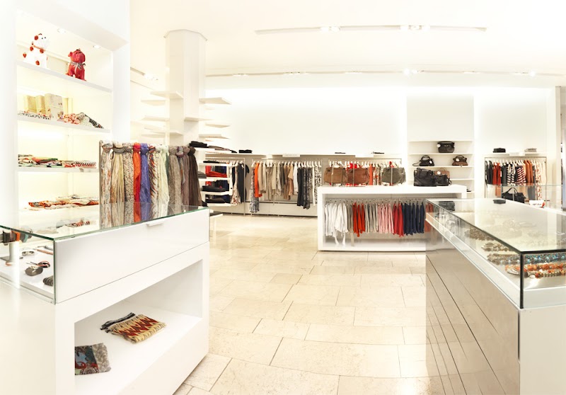 August Pfüller Women & Men - August Pfüller Women & Men, Goethestraße 15, 60313 Frankfurt am Main-Innenstadt I, Germany