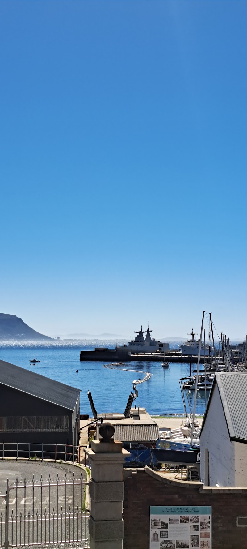 SIMON'S TOWN BOTTLE STORE - SIMON'S TOWN BOTTLE STORE, 98 St George's St, Simon's Town, Cape Town, 7995, South Africa