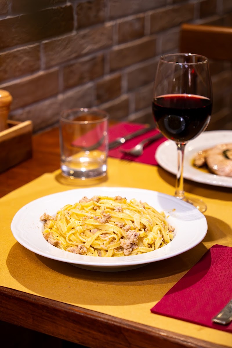 Trattoria Da Ginone 1949 - Trattoria Da Ginone 1949 Via dei Serragli, 35/R, 50124 Firenze FI, Italy