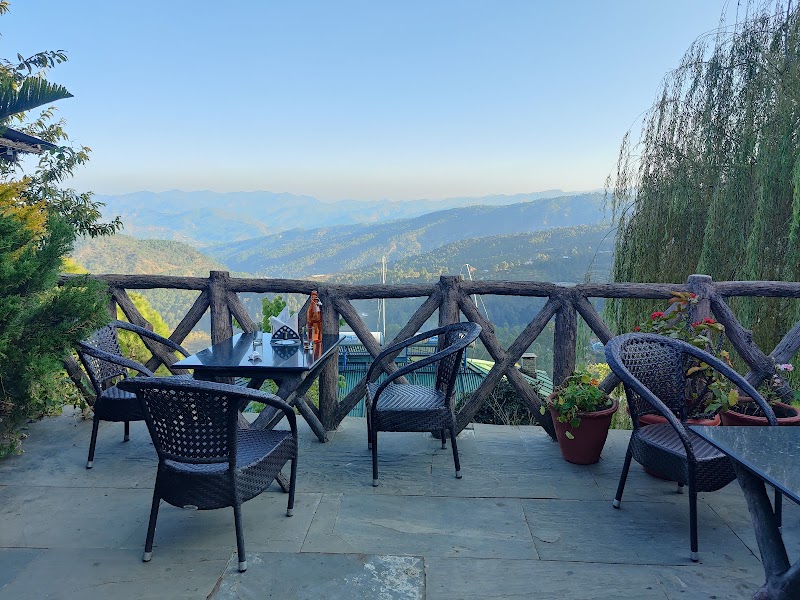 Mohan's Cafe - Mohan's Cafe, Road, near Kasar Devi Temple, Binsar, Mat, Uttarakhand 263601, India