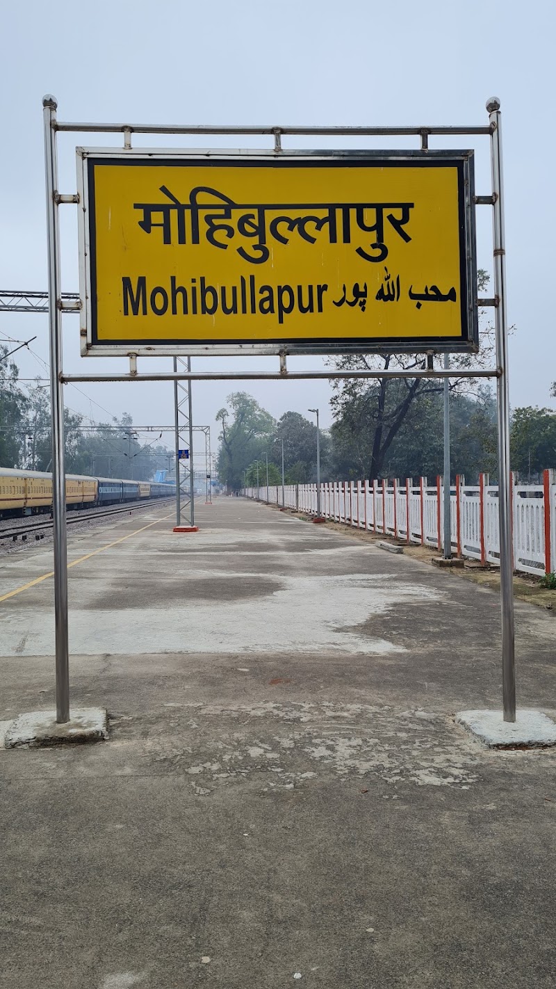 Lucknow - Lucknow, Kanpur - Lucknow Rd, Preeti Nagar, Mawaiyya, Charbagh, Lucknow, Uttar Pradesh 226004, India