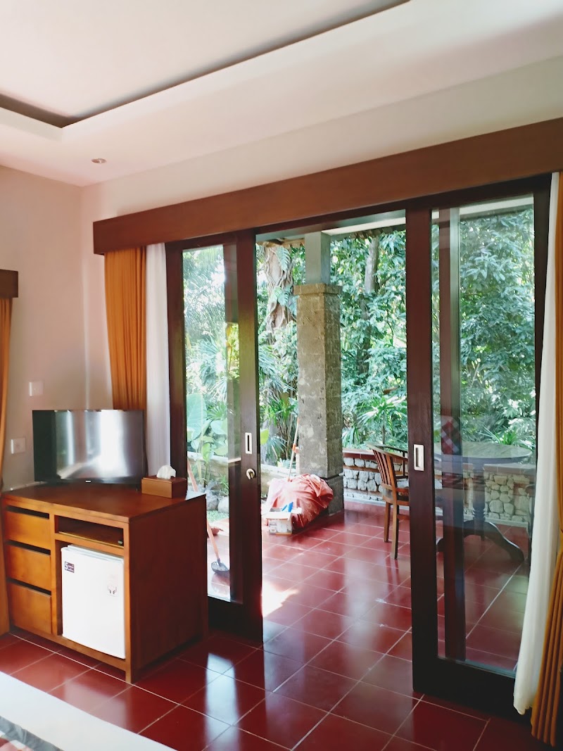 Aji Lodge Bungalows and Gallery - Aji Lodge Bungalows and Gallery, Jl. Sukma Kesuma No.11, Peliatan, Kecamatan Ubud, Kabupaten Gianyar, Bali 80571, Indonesia