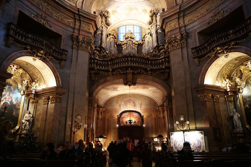 St. Peter's Church - St. Peter's Church, Peterspl., 1010 Wien, Austria