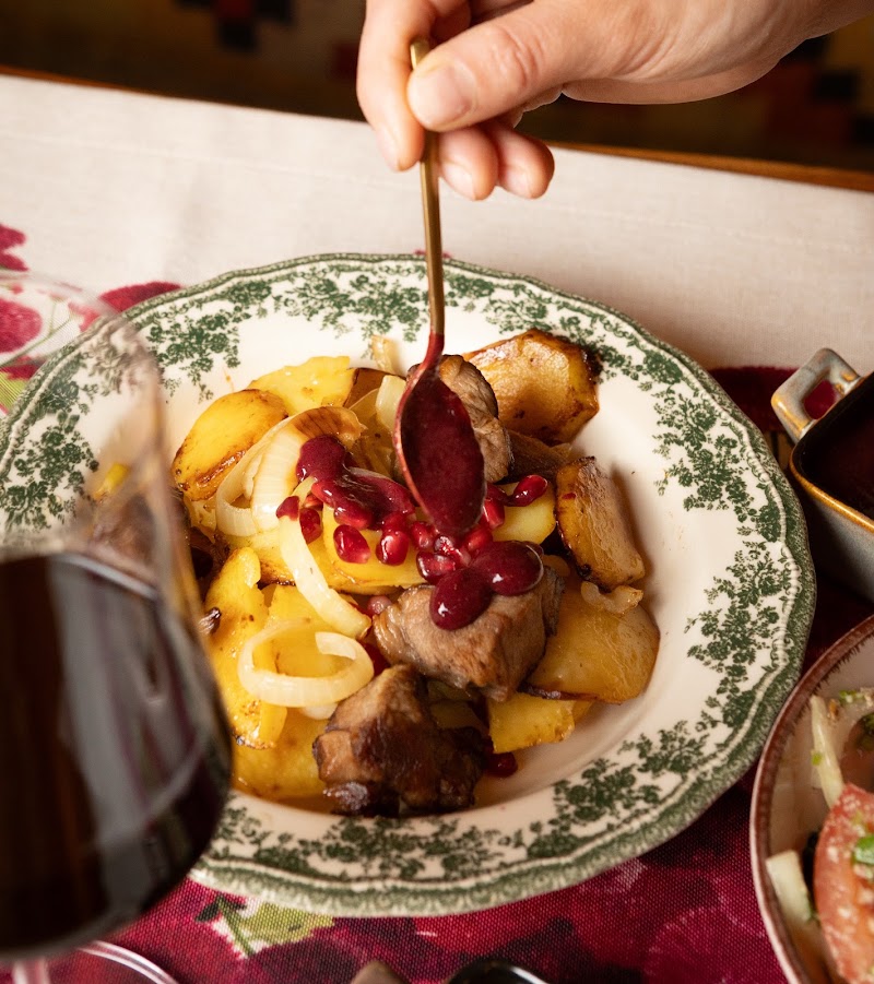 Baraqa Georgian Cuisine - Baraqa Georgian Cuisine Kozí 915/7, Staré Město, 110 00 Praha-Praha 1, Czechia