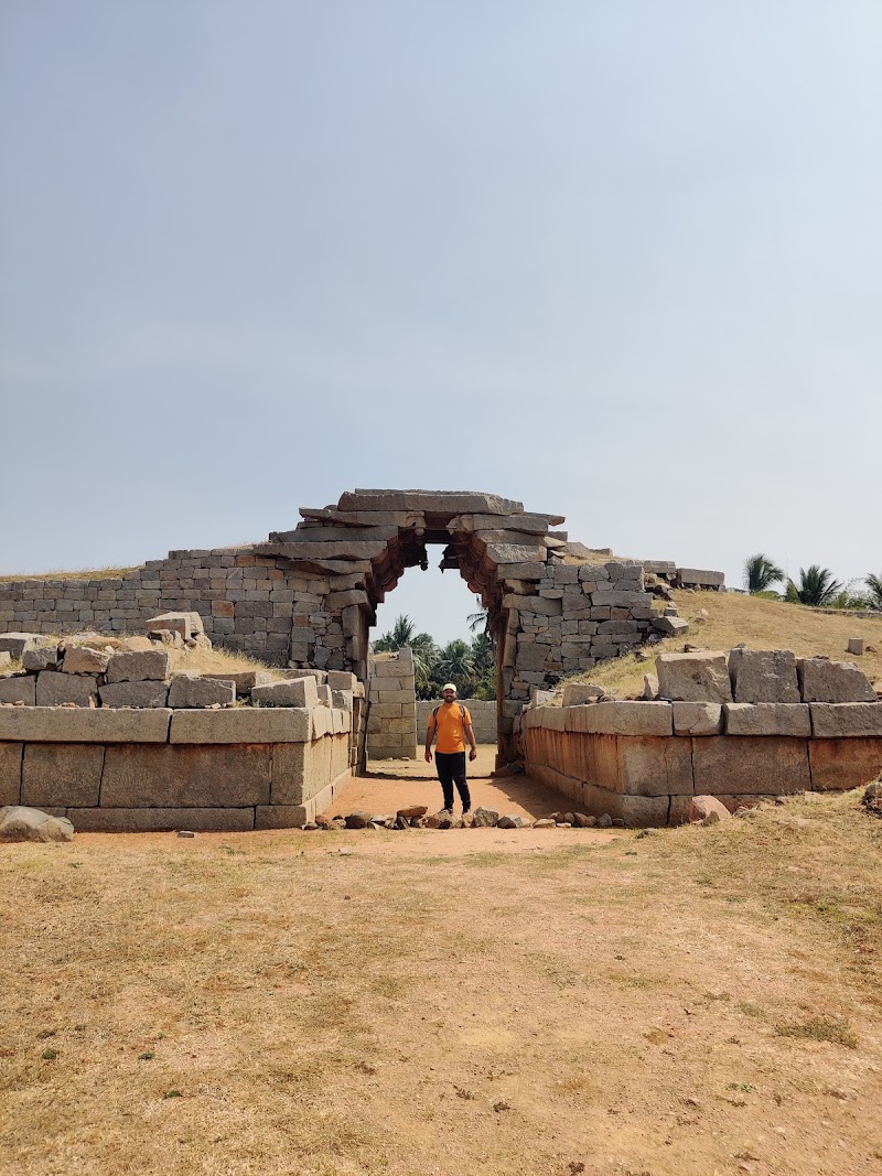 Bhima's Gateway Hampi Karnataka - Bhima's Gateway Hampi Karnataka, 8F7J+533, SH 49, Kamalapura, Karnataka 583221, India