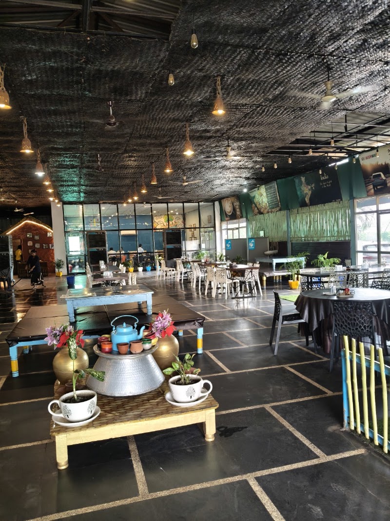 Go Highway Restaurant - Go Highway Restaurant, Besides Ayesha fuels BPCL pumps, Chanderi, Chhattisgarh 493101, India