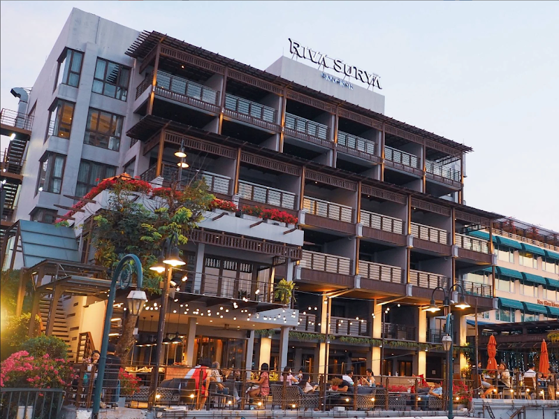 Riva Surya Bangkok Hotel