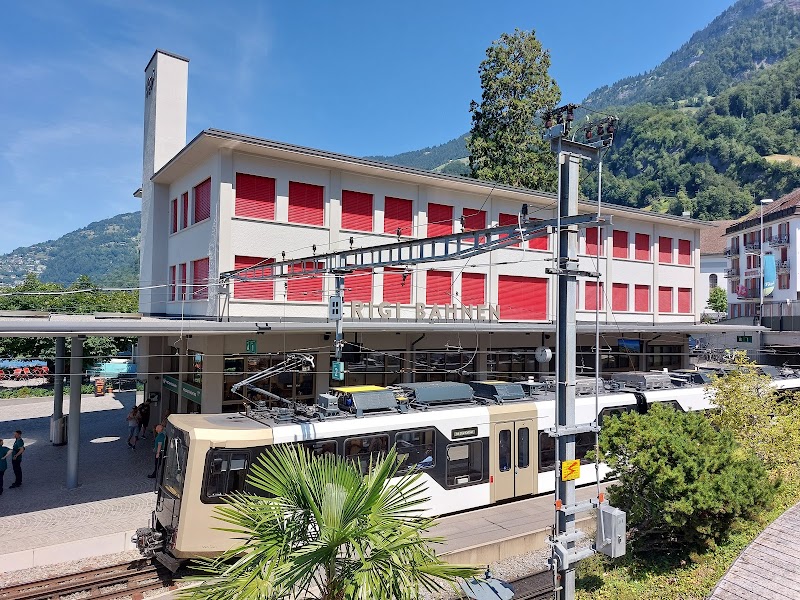 Tourist Information Vitznau - Tourist Information Vitznau, Bahnhofstrasse 7, 6354 Vitznau, Switzerland
