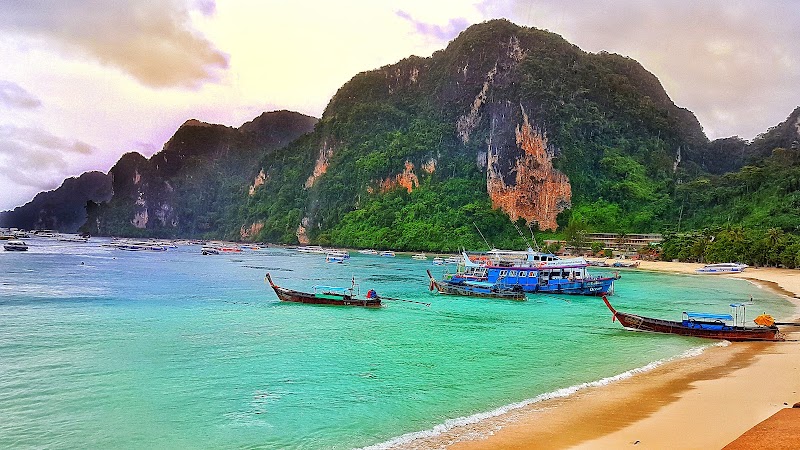 Blanco Boat Party - Blanco Boat Party Blanco Beach Bar, 267, T, ตำบล อ่าวนาง A. mung krabi, กระบี่ 81210, Thailand